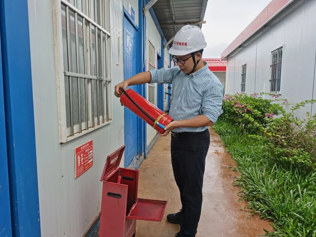 資西陽：博鰲通道工程建設中的“消防安全衛(wèi)士”